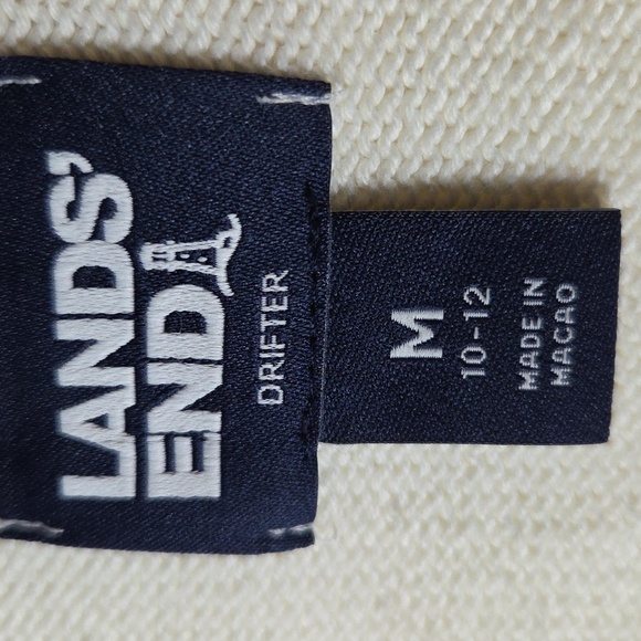 Lands' End Women's Ivory V-Neck Sweater with Navy Trim - Picture 3 of 7